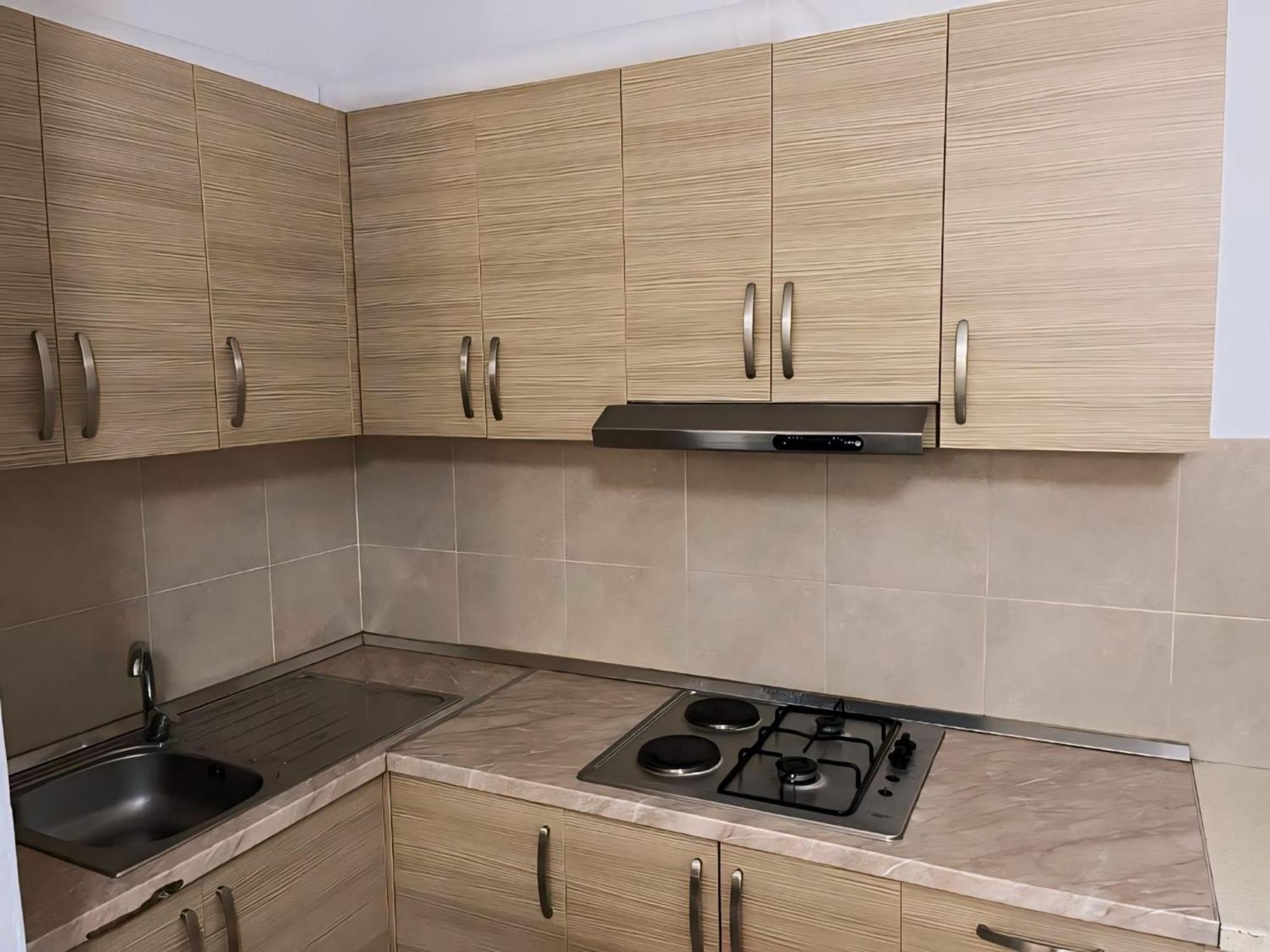 Gerald'S Central Apartments Avlonya Dış mekan fotoğraf