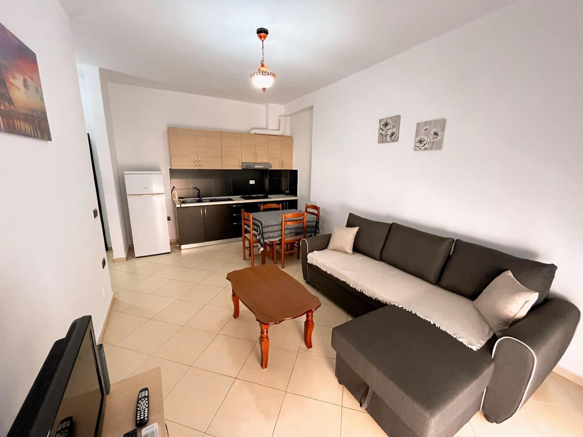 Gerald'S Central Apartments Avlonya Dış mekan fotoğraf